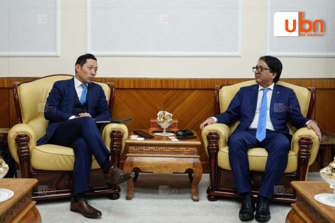 Монгол Улсын Шадар сайд Т.Доржханд, “JP MORGAN” хөрөнгө оруулалтын банкны төлөөллүүдийг хүлээн авч уулзлаа