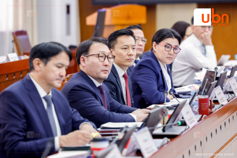 УИХ-ын дарга Н.Учрал О.Батнайрамдалаар ахлуулсан Оюутолгойн Түр хороонд БАЯР ХҮРГЭВ