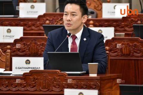 ДУЭЛЬ: О.Батнайрамдал VS Н.Учрал