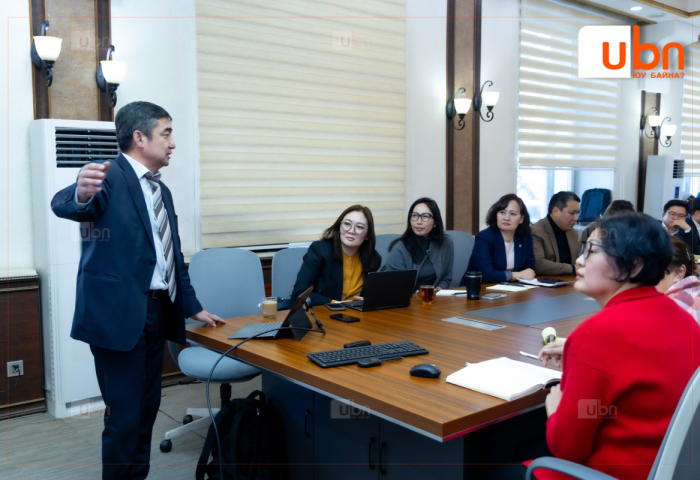 Төрийн болон нутгийн захиргааны байгууллагын нийтлэг чиг үүргийн шинжилгээ хийх ажлын хэсэг хуралдлаа