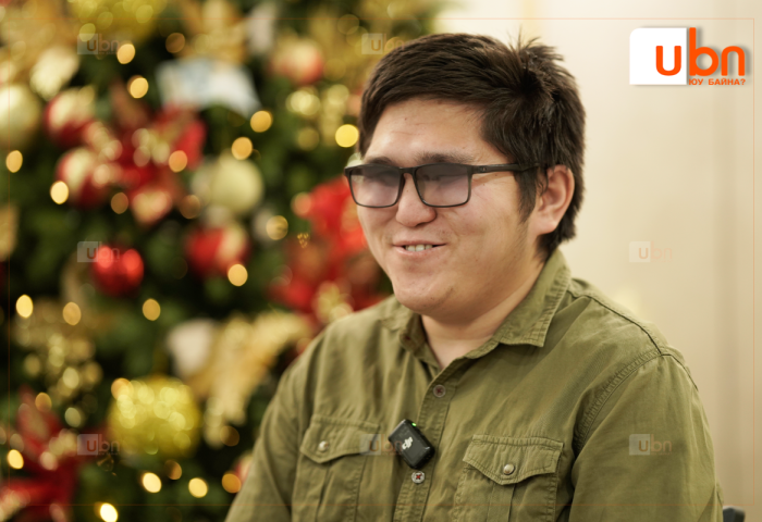 Комедиан Т.Ариун-Эрдэнэ:  Хөгжлийн бэрхшээлтэй хүмүүсийг нийгэмд энгийн хүмүүс шиг ойлгуулж, ялгаагүй нийгмийг бүтээхийг хүсдэг