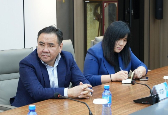 Авлигатай тэмцэх үндэсний хөтөлбөрийн хэрэгжилтийн талаар  санал солилцлоо