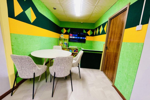 Хүүхдэд ээлтэй орчин бүрдүүллээ