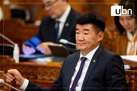 С.Бямбацогт: Төр үнэ барьж байгаа учраас эрчим хүчний ТӨХК-иуд алдагдалтай ажиллаж байгаа нь ҮНЭН