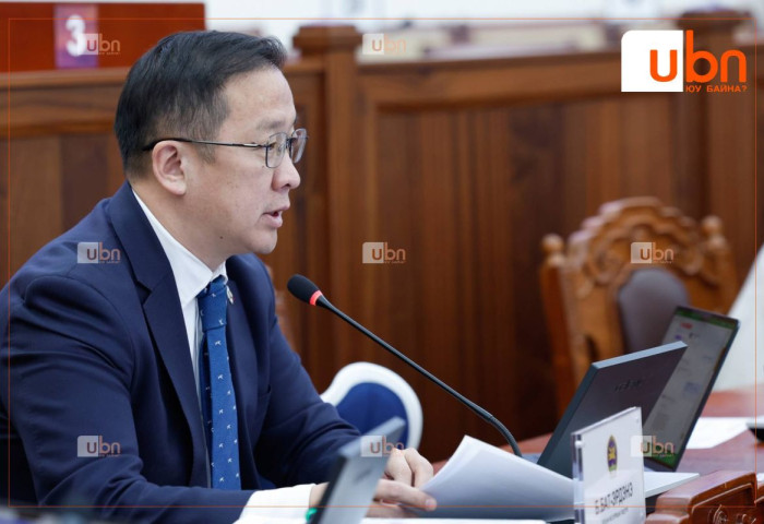 Б.Бат-Эрдэнэ: АТҮТ-ийн даргаар хөгжимчин хүн томилох гэж байгаа талаарх мэдээлэл байна