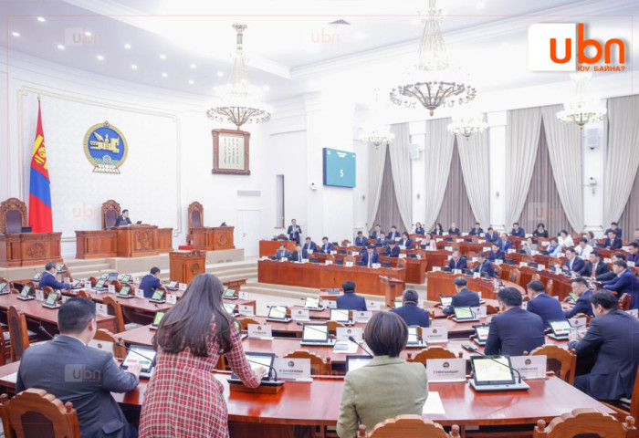 ЧУУЛГАН: ТӨХК-ийн хувьцааг нээлттэй худалдах, төрийн өмчийг хувьчлах тогтоолын төслийг хэлэлцэхийг дэмжлээ