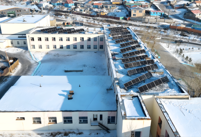 Чингэлтэй дүүргийн 49 дүгээр сургууль хэрэглээний цахилгаанаа 100 хувь өөрсдөө үйлдвэрлэдэг боллоо