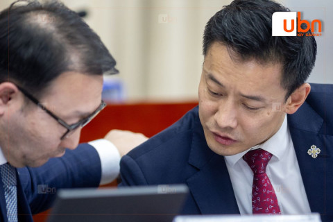 О.Батнайрамдалаар ахлуулсан Оюутолгойн бүлэг ордын ашиглалтын талаарх Түр хороог татан буулгалаа