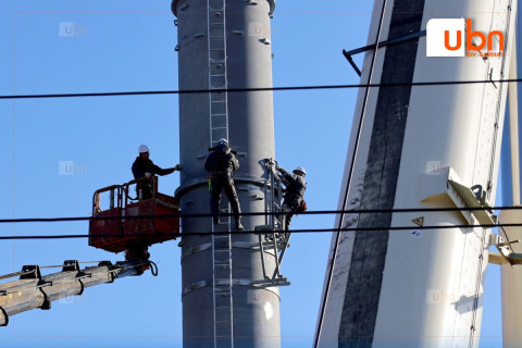 Дүүжин замын тээврийн 18 тулгуур баганыг суурилуулаад байна