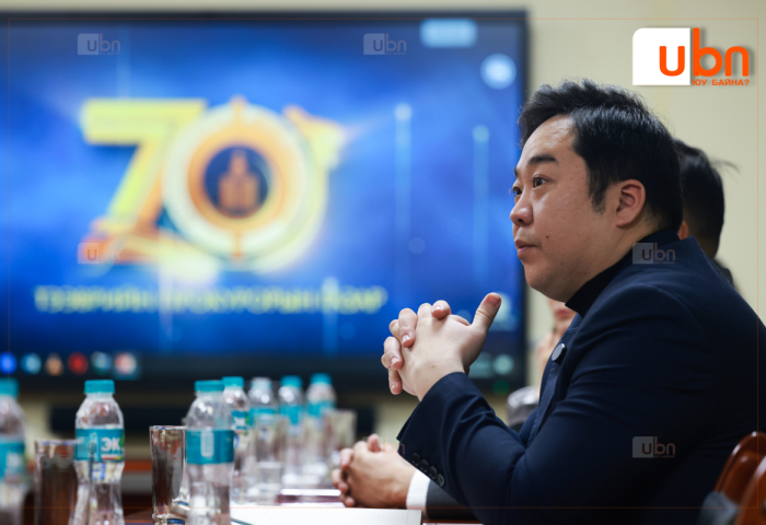 А.Баяр: Хүүхэд өртөж буй зам тээврийн ослыг ирэх онд эрс бууруулна