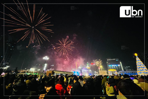ТАНИЛЦ: “Улаанбаатарын мөнгөн шөнө“ цэнгүүний хөтөлбөр