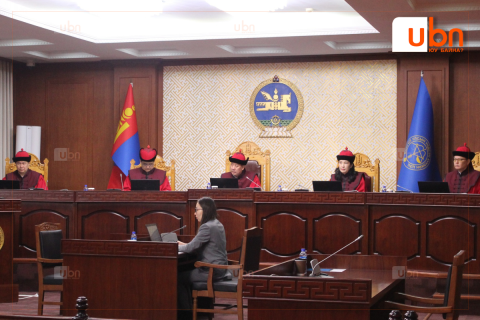 ҮХЦ: Худалдан авах ажиллагааг 5-р сарын 31-ний дотор хийгээгүй бол төсвийн хэмнэлтэд тооцох заалт нь ҮХ зөрчсөн эсэх маргааныг хэрэгсэхгүй болголоо