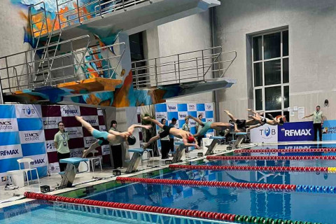 Насанд хүрэгчдийн усанд сэлэлтийн Улсын аварга шалгаруулах тэмцээн болов