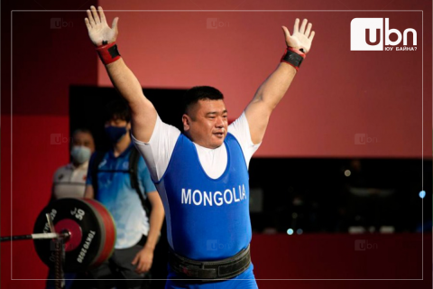 Хөдөлмөрийн баатар, МУГТ Э.Содномпилжээ АЛТАН МЕДАЛЬ хүртлээ