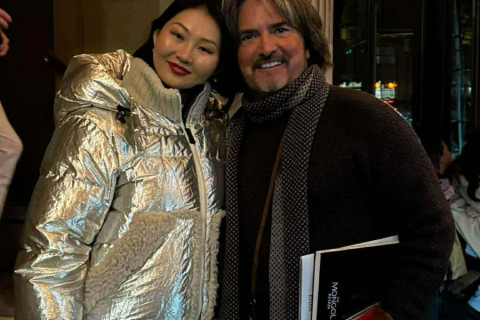 “Хангайн Бор“ киноны зохиолыг Холливудын алдарт зохиолч Жон Фуско өөрийн хүү Жиованни Фускогийн хамтаар бичиж байна