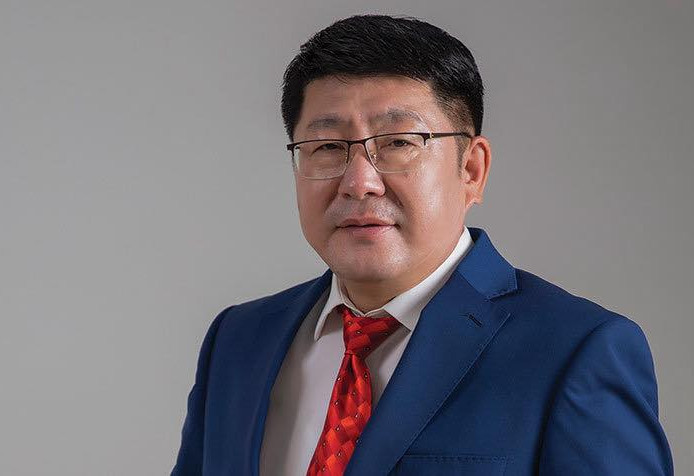 “Эрчим хүчний үндэсний төв” ТӨХХК-ийн захирал Д.Бямбасүрэнгийн гэр, ажлын өрөөнөөс их хэмжээний валют, бэлэн мөнгө, эд зүйлс хураажээ