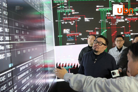 Ерөнхий сайд Г.Занданшатар эрчим хүчний салбарын инженер, техникийн ажилтнуудад талархал илэрхийлэв