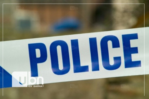 Таксигаар үйлчлэх нэрийдлээр эмэгтэйчүүдийг дээрэмдэн, хүчирхийлсэн байж болзошгүй этгээдүүдийг баривчилжээ