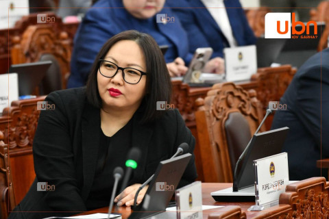 Б.Жаргалан: Ерөнхий сайд сайддаа хариуцлага тооцож чадахгүй бол өөрөө хариуцлага хүлээж таарна