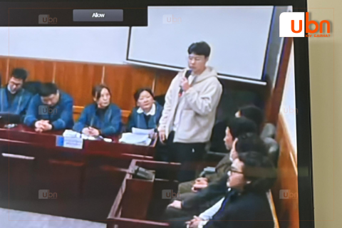 Д.Саяннямбуу: Би Хүслэн гэх эмэгтэйг танихгүй