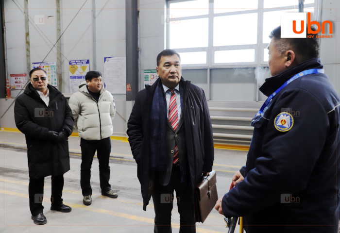 АТҮТ-ийн захирлаар Тод манлай уяач Ц.Батсайханыг томилжээ