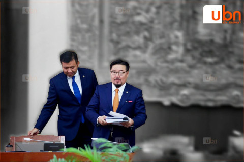 ХУУЛИЙН ТӨСӨЛ: Төрийн нууцаас бусад мэдээллээр шүгэл үлээсэн бол ХАРИУЦЛАГАД ТАТАХГҮЙ ба шүгэл үлээгчид 100 мянгаас 1 тэрбум 500 сая төгрөг хүртэлх мөнгөн урамшуулал олгоно