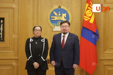 Ерөнхий сайд Г.Занданшатар Цөлжилттэй тэмцэх тухай НҮБ-ын конвенцын Гүйцэтгэх нарийн бичгийн дарга Ясмин Фоуадтай уулзав