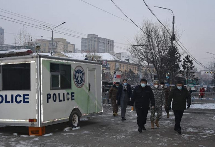 Улаанбаатарт тэг зогсолт хийх шийдвэр гараагүй