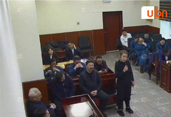 Прокурор асан Э.Амарбатыг эрх мэдэл, албан тушаалаа урвуулан ашигласанд тооцон 27 сая төгрөгөөр торгож, нийтийн албанд томилогдох эрхийг 4 жилээр хаслаа