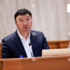 “Намын хорооны сургалттай“ гэх шалтгаанаар НИТХ-ын хуралдаанд ирээгүй Хан-Уул дүүргийн Засаг дарга Б.Цэрэнг Т.Батцогт төлөөлөгч ШҮҮМЖЛЭВ