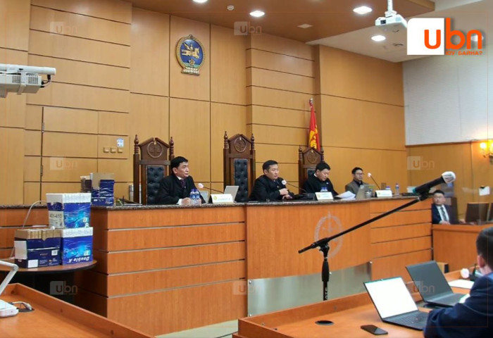 ХБ-НЫ ШҮҮХ ХУРАЛ: Өмгөөлөгч нарын зүгээс гаргасан шүүх хуралдааныг хойшлуулах саналыг шүүгчид зөвлөлдөж байна