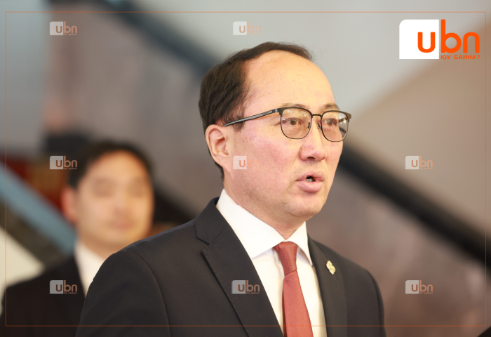 М.Бадамсүрэн: Бид хувийн хэвшлүүдээ хөнгөлөлттэй зээл, татварын таатай орчин зэрэг олон зүйлээр дэмжиж байж том зах зээлд өрсөлдөнө