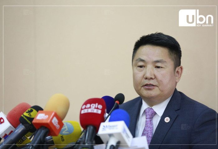 Улсын хилийн зурваст хууль зөрчиж олгогдсон 10 байршлын Ерөнхий төлөвлөгөөг Хүннү хотын дарга М.Батбаярын компани гаргасан гэв