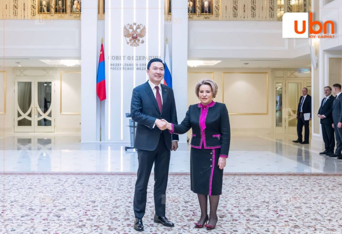 АЙЛЧЛАЛ: УИХ-ын дарга Н.Учрал, ОХУ-ын Холбооны Хурлын Холбооны Зөвлөлийн дарга В.И.Матвиенко нар албан ёсны хэлэлцээ хийв