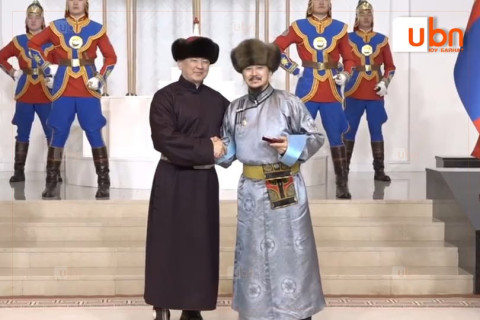 “The Hu” хамтлагийн хөгжимчин Г.Нямжанцанд МУГЖ цол хүртээлээ