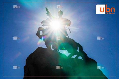 Улаанбаатарт 1 хэм дулаан