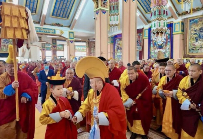 Аравдугаар Богд Жэвзүндамба хутагт дээдийн номын анхны айлдвараа айлдав