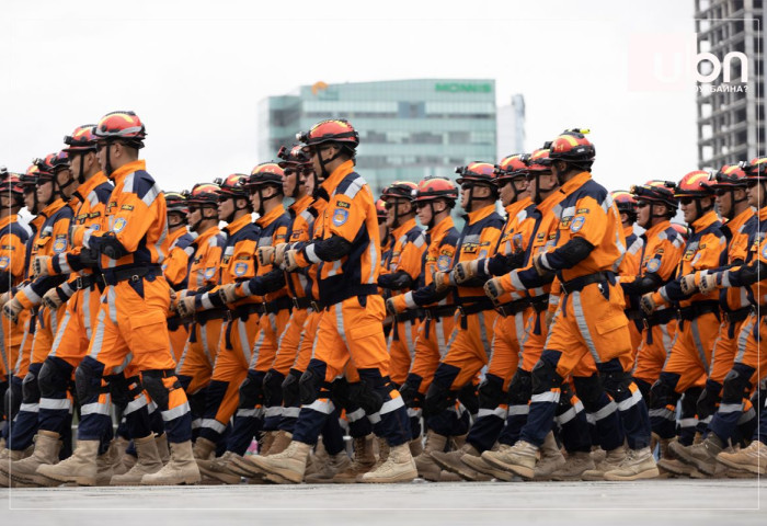 Сар шинийн өдрүүдэд 195 иргэний аюулгүй байдлыг ханган ажиллажээ