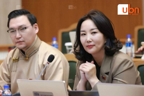 Б.Золтуяа: Б.Ану-Үжин гэх хүүхдийн улстөрийн амьдралыг үгүй хийчих вий дээ