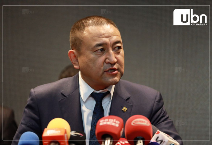 Б.Чойжилсүрэн: Би анхнаасаа сайдын суудалтай зууралдахгүй гэдгээ илэрхийлж байсан