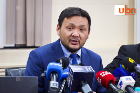 Н.Цэрэнсамбуу: Хувьцааг нээлттэй болгосноор хоёр дахь зах зээлд оруулах эсэх нь иргэдийн эрхийн асуудал