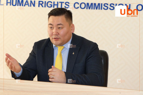 Хөвсгөл аймгийн Галт суманд хурдан морины ажил хийж байсан унаач хүү амиа алджээ.