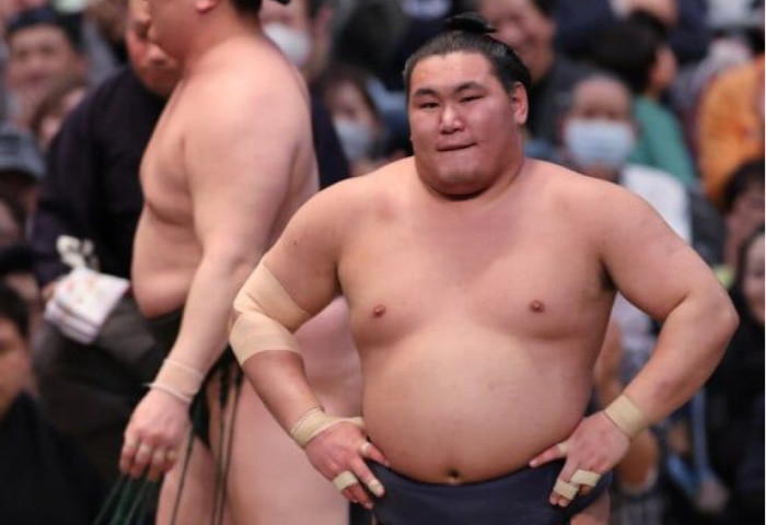 Японы мэргэжлийн сүмо бөх ирэх сарын 8-нд эхэлнэ