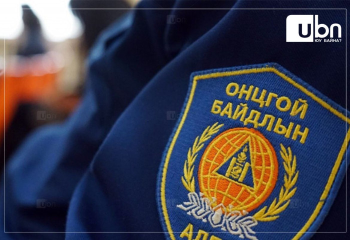 Өндрөөс үсрэх гэж байсан хүүхдийг аварчээ