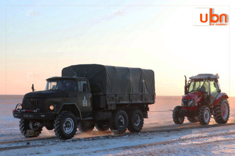 Цэргийнхэн хаваржилт хүндэрсэн Халхгол суманд найм дахь өдрөө ажиллаж байна
