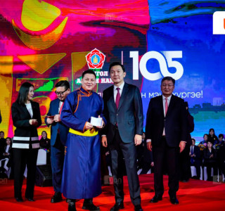 Дуучин Б.Алтанжаргал МАН-д элслээ