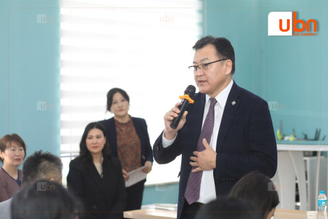 УИХ-ын гишүүн Б.Найдалаа Орхон аймагт ажиллаж, эрүүл мэндийн салбарын төлөөлөлтэй уулзаж, саналыг нь сонслоо