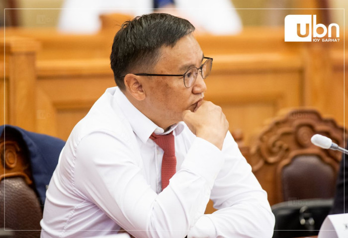 Ж.Чинбүрэн: Д.Очирбат өөрийн хамаарал бүхий хүнээ эмч нарт зориулсан хөтөлбөрт хамруулсан нь тогтоогдвол хариуцлага тооцно