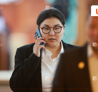 Яллагдагчаар татагдаад байсан Э.Болормаад хилийн хориг тавьжээ