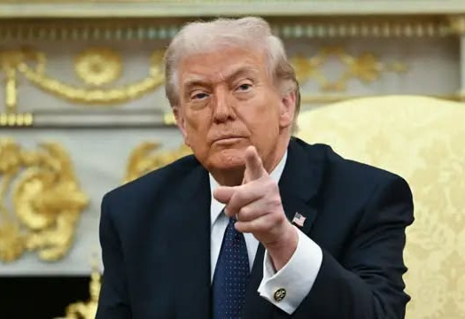 ДОНАЛД ТРАМП: Шаардлагатай бол АНУ-ын тэнгисийн цэргийн хүчин Ормузын хоолойд хөлөг онгоцуудыг дагалдуулна